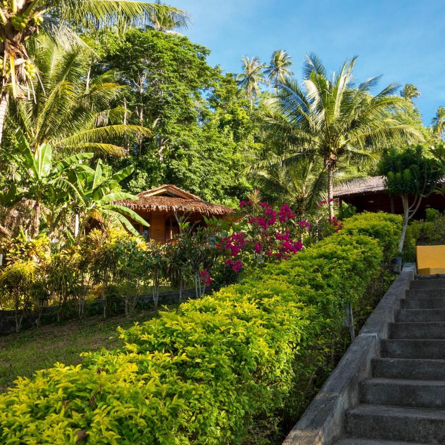 K2 Lembeh Dive Resort Bitung 外观 照片