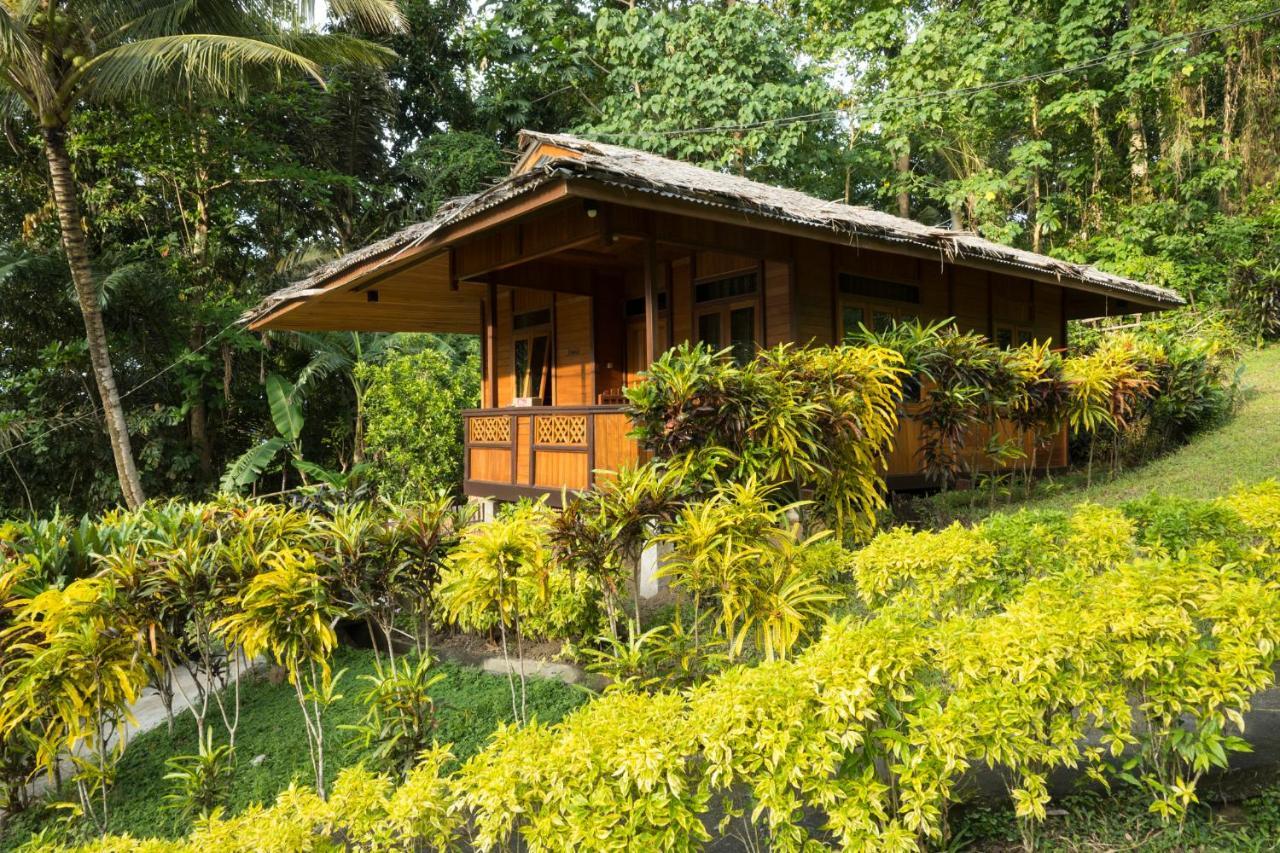 K2 Lembeh Dive Resort Bitung 外观 照片